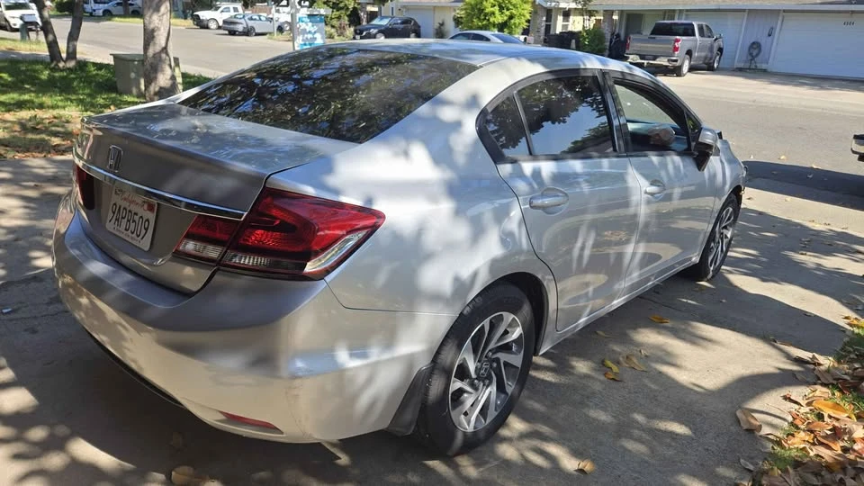 2014 Honda Civic 9th Gen - Image 6 of 19
