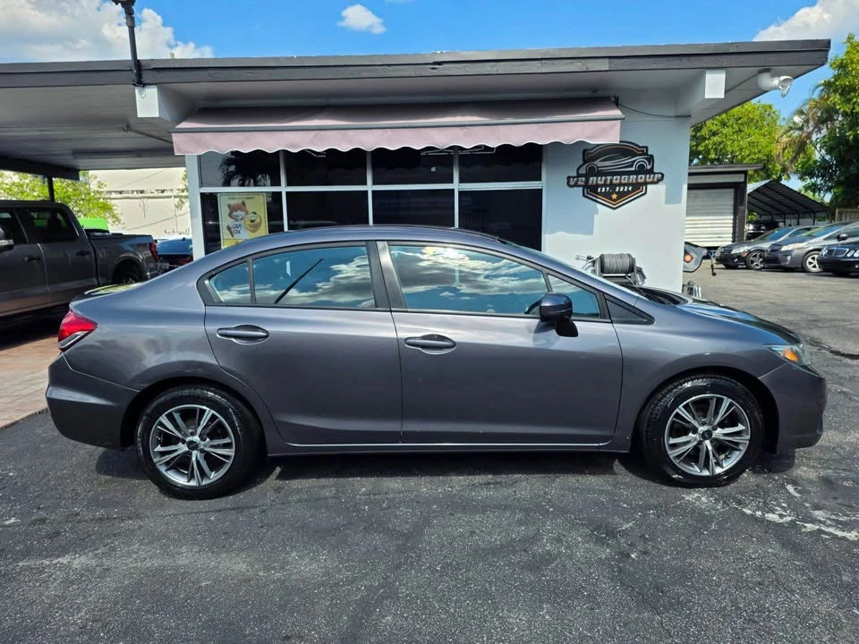 2014 Honda Civic 9th Gen - Image 5 of 16