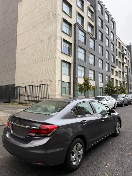 2014 Honda Civic 9th Gen - Image 8 of 16