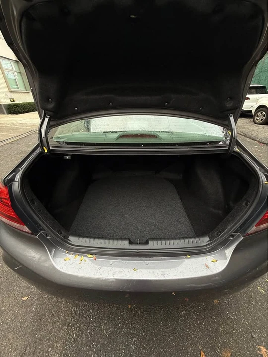 2014 Honda Civic 9th Gen - Image 12 of 16