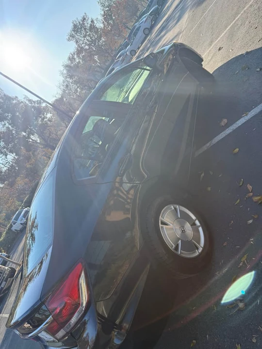 2014 Honda Civic 9th Gen - Image 6 of 19