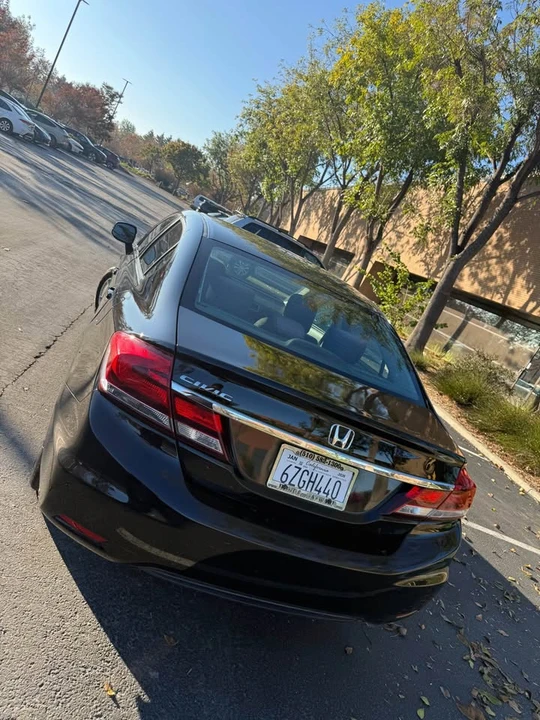 2014 Honda Civic 9th Gen - Image 2 of 19