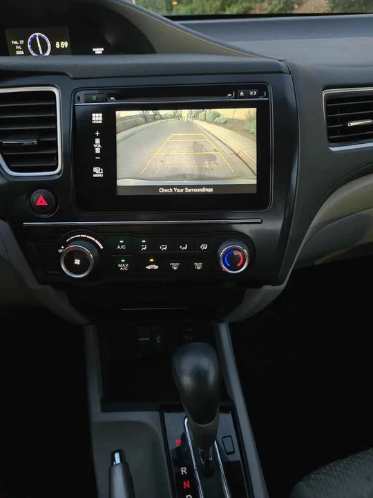 2014 Honda Civic 9th Gen - Image 11 of 13
