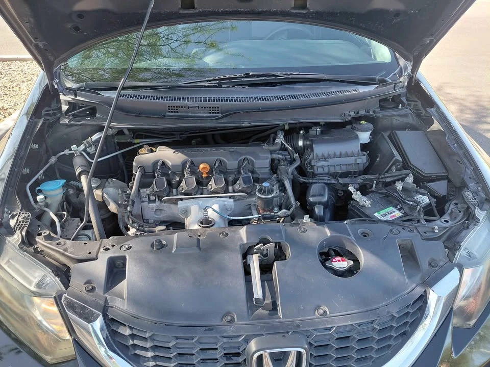 2014 Honda Civic 9th Gen - Image 5 of 6