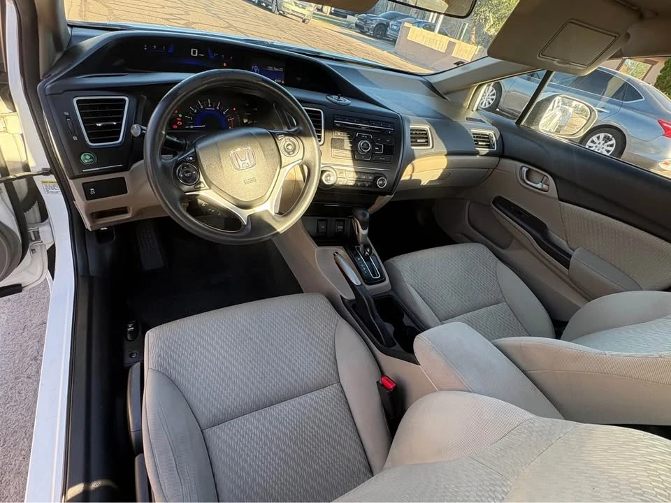 2014 Honda Civic 9th Gen - Image 5 of 9
