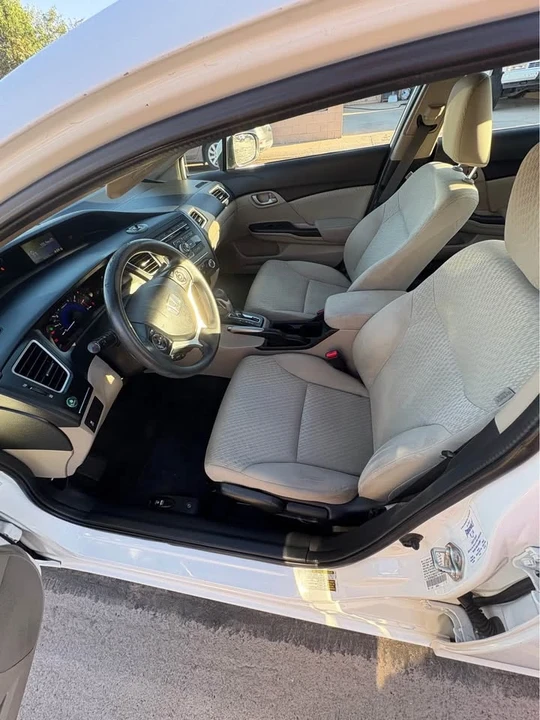 2014 Honda Civic 9th Gen - Image 6 of 9
