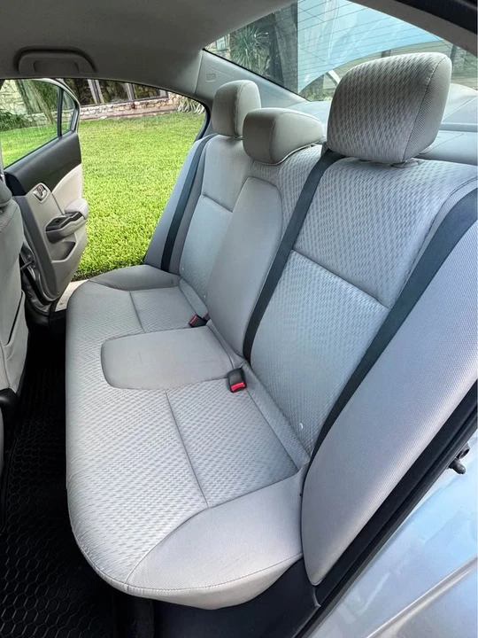 2014 Honda Civic 9th Gen - Image 8 of 11