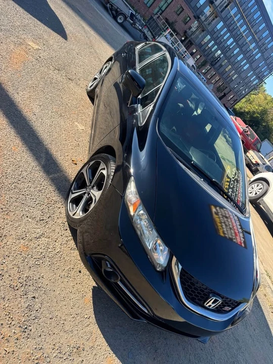 2014 Honda Civic Si 9th Gen - Image 2 of 5