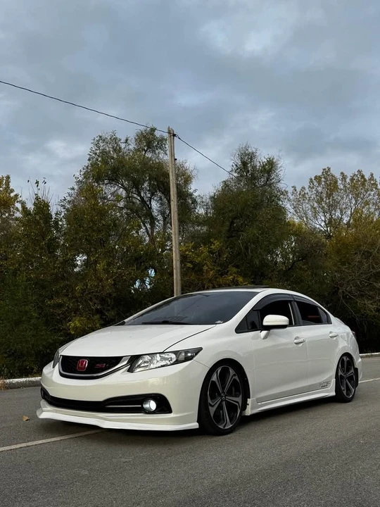 2014 Honda Civic Si 9th Gen - Image 3 of 11