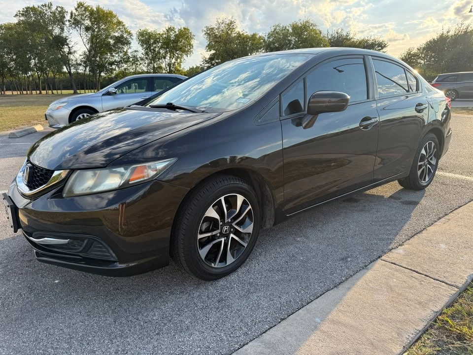 2014 Honda Civic 9th Gen - Image 2 of 20