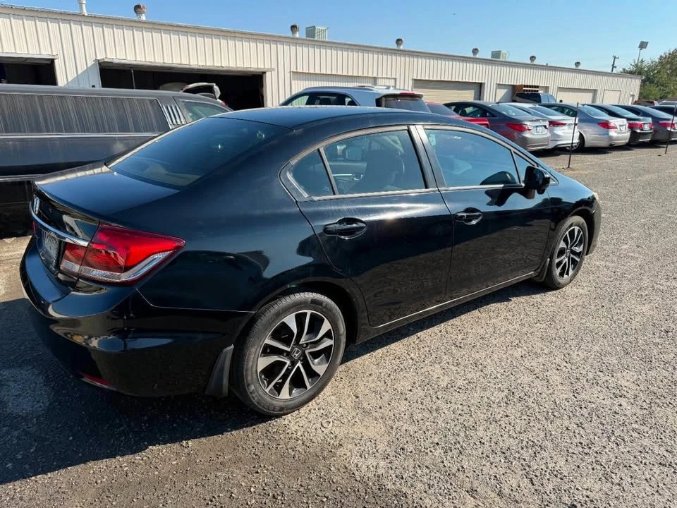 2014 Honda Civic 9th Gen - Image 5 of 19