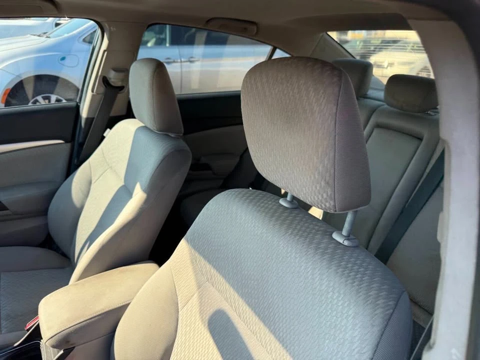2014 Honda Civic 9th Gen - Image 15 of 19