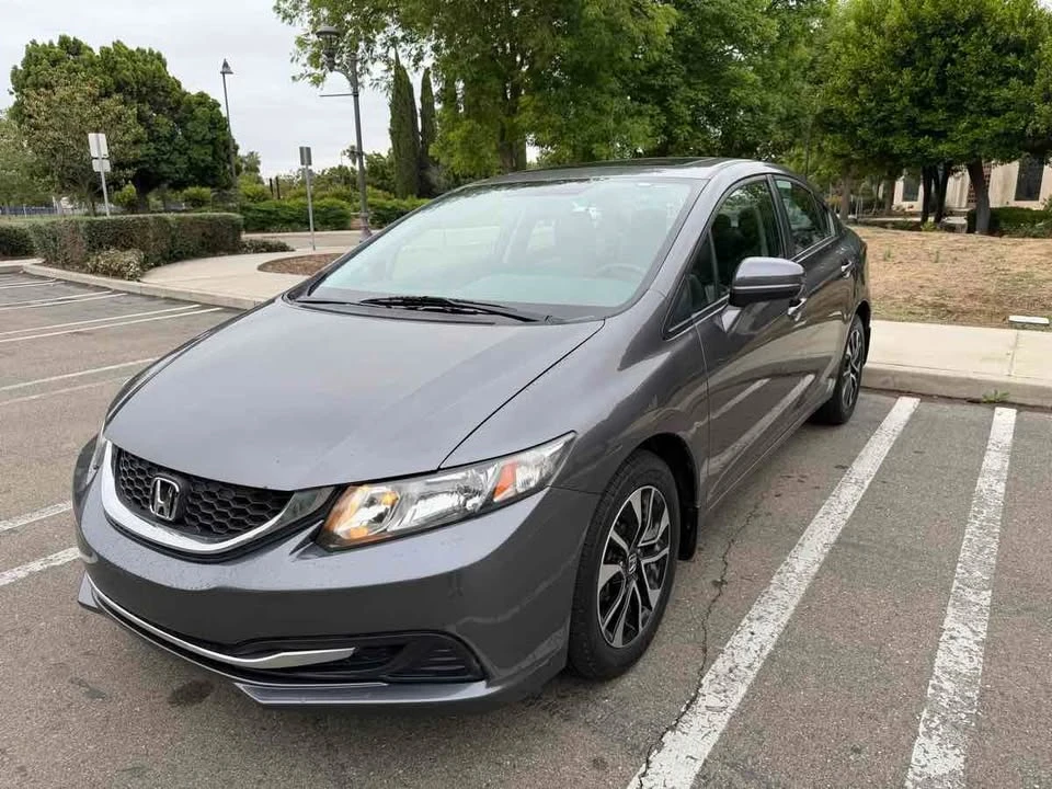 2014 Honda Civic 9th Gen - Image 3 of 20
