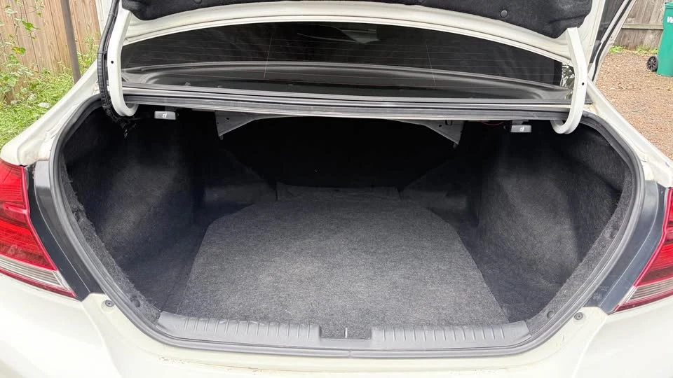 2014 Honda Civic 9th Gen - Image 8 of 10