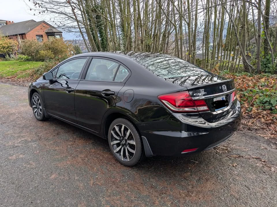 2014 Honda Civic 9th Gen - Image 2 of 14