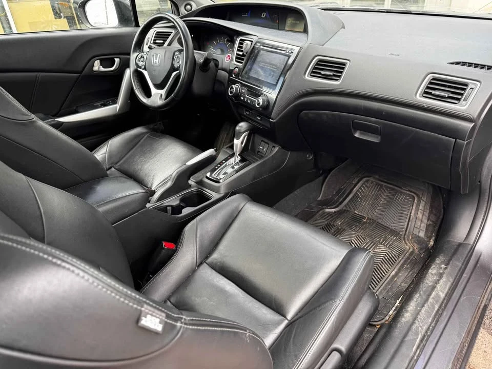 2014 Honda Civic 9th Gen - Image 15 of 18