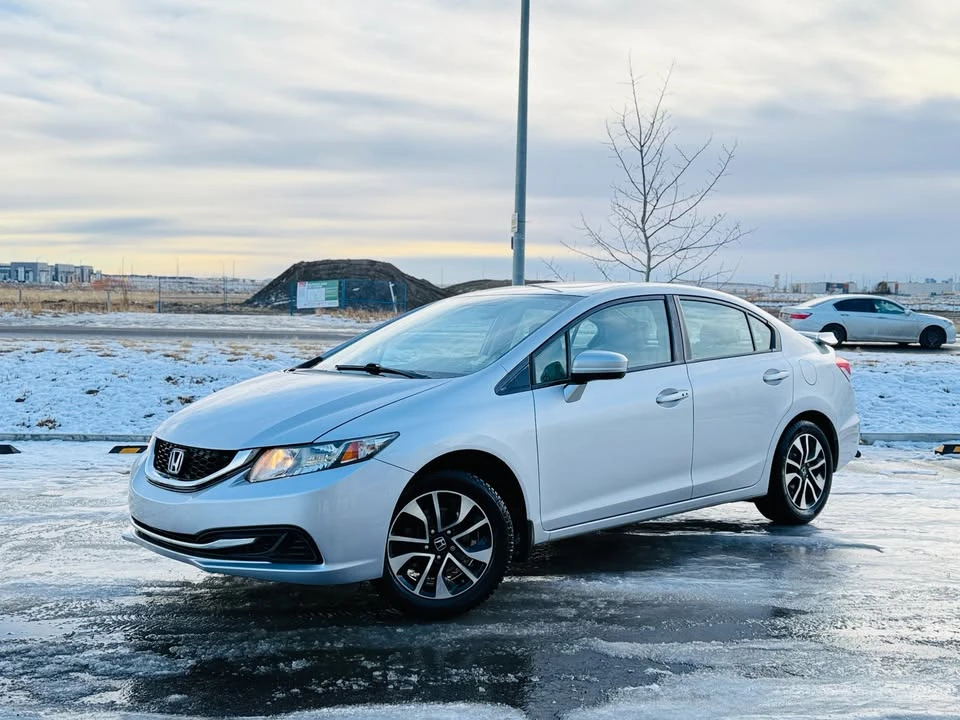 2014 Honda Civic 9th Gen - Image 2 of 12
