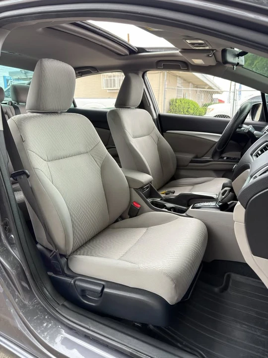 2014 Honda Civic 9th Gen - Image 16 of 18
