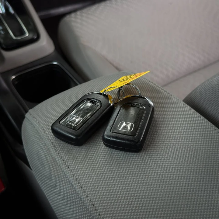 2014 Honda Civic 9th Gen - Image 10 of 18