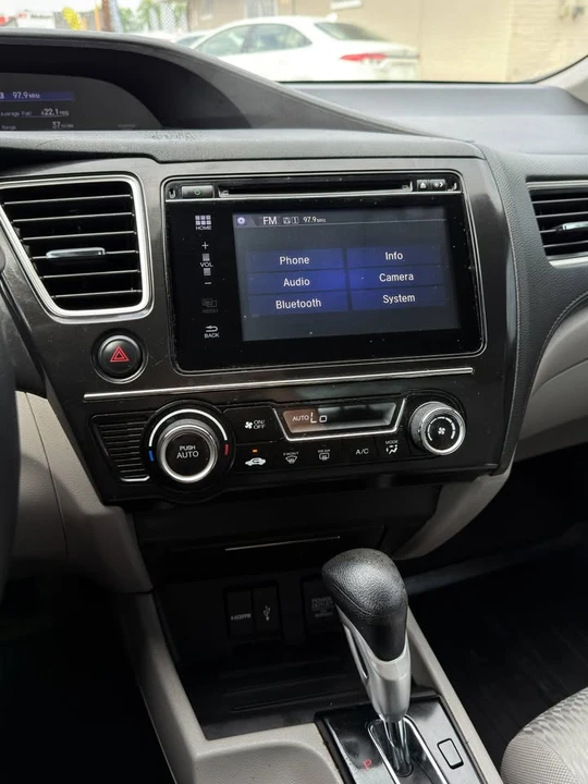 2014 Honda Civic 9th Gen - Image 11 of 18