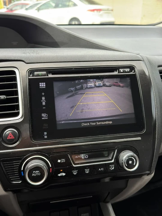 2014 Honda Civic 9th Gen - Image 9 of 18