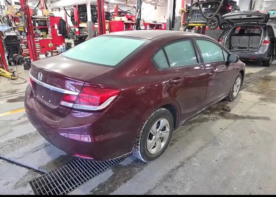 2014 Honda Civic 9th Gen - Image 8 of 10