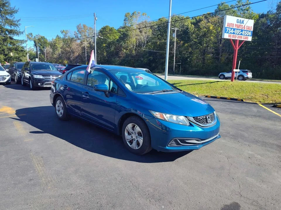 2014 Honda Civic 9th Gen - Image 3 of 15
