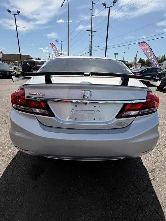 2014 Honda Civic 9th Gen - Image 4 of 19