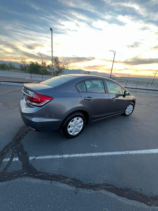 2014 Honda Civic 9th Gen - Image 15 of 20