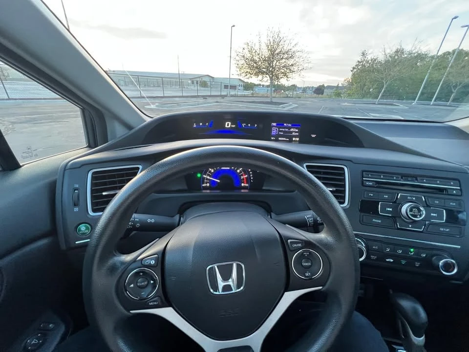 2014 Honda Civic 9th Gen - Image 5 of 20