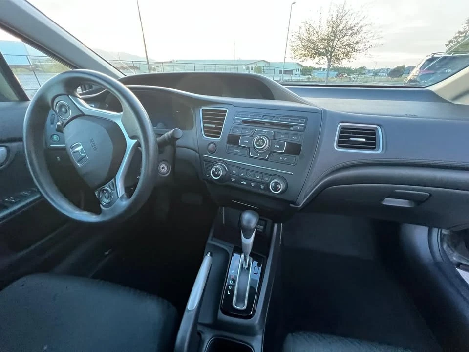2014 Honda Civic 9th Gen - Image 16 of 20