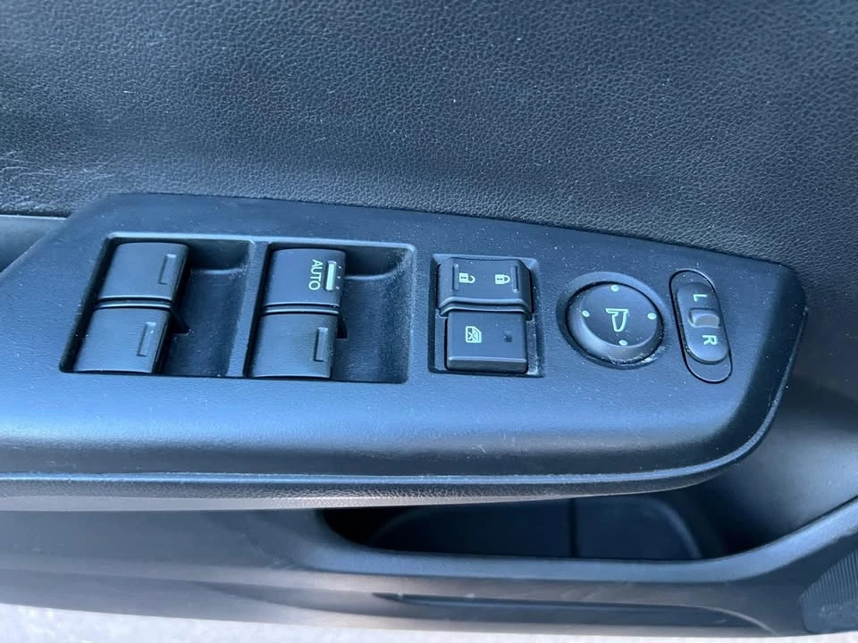 2014 Honda Civic 9th Gen - Image 13 of 20