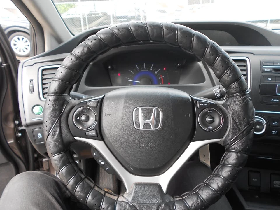 2014 Honda Civic 9th Gen - Image 14 of 17