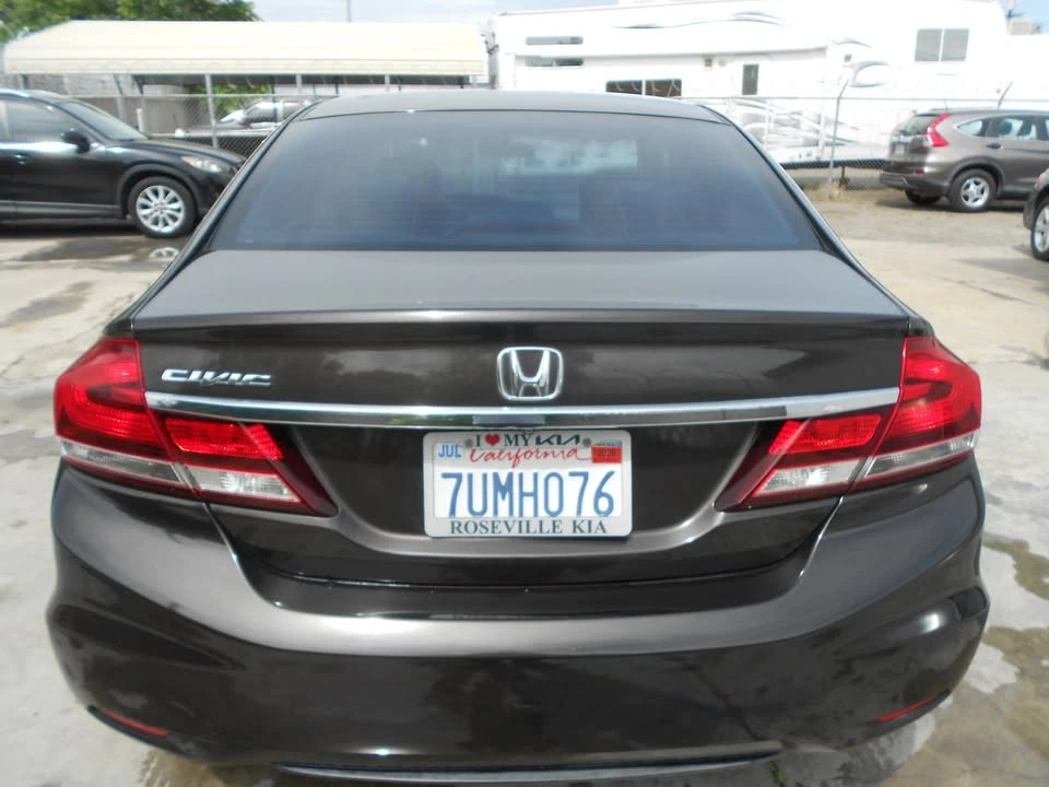 2014 Honda Civic 9th Gen - Image 8 of 17