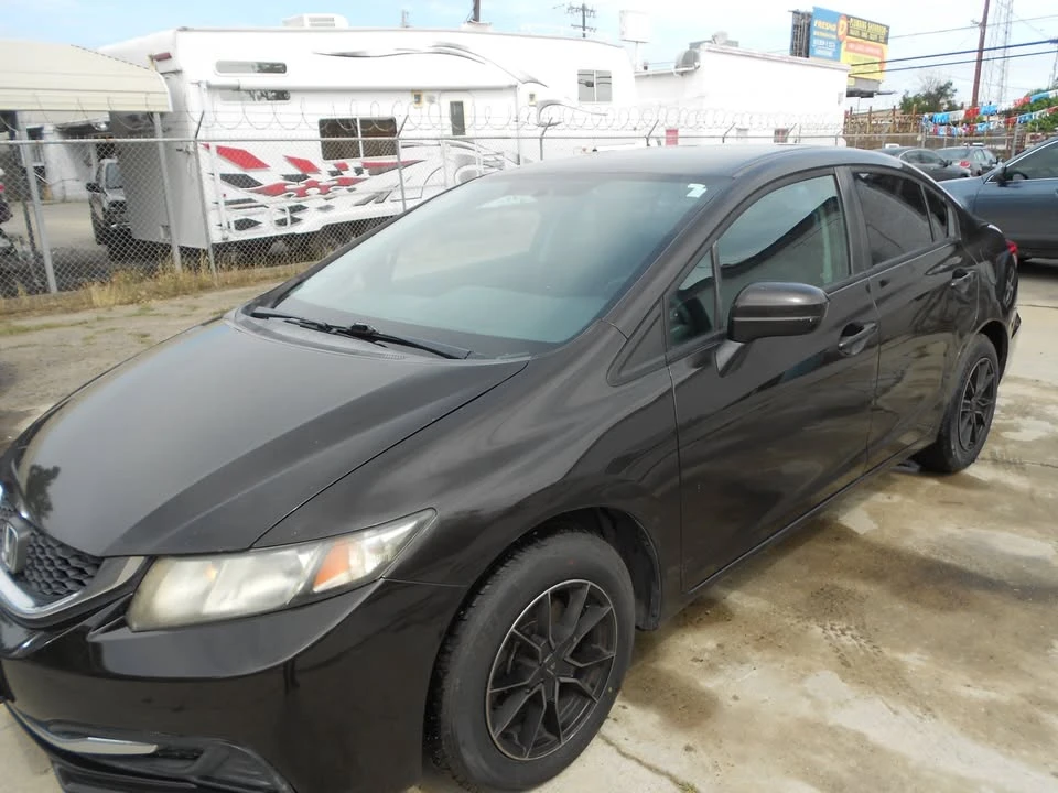 2014 Honda Civic 9th Gen - Image 6 of 17
