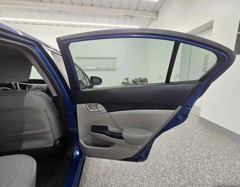 2014 Honda Civic 9th Gen - Image 19 of 20