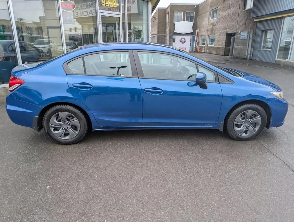 2014 Honda Civic 9th Gen - Image 8 of 18