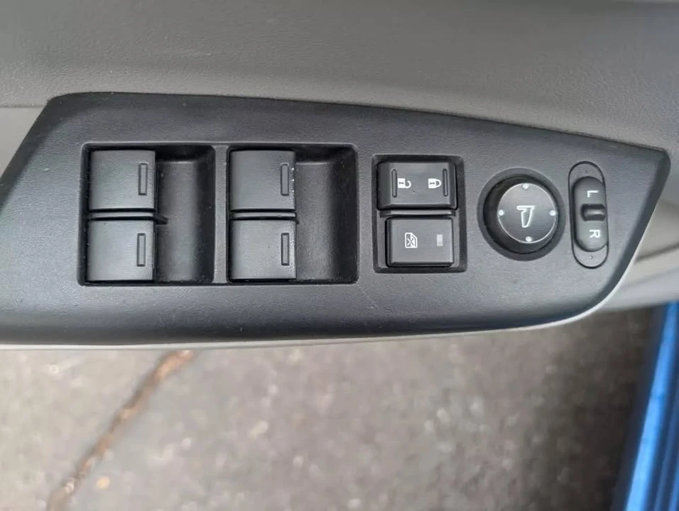 2014 Honda Civic 9th Gen - Image 17 of 18