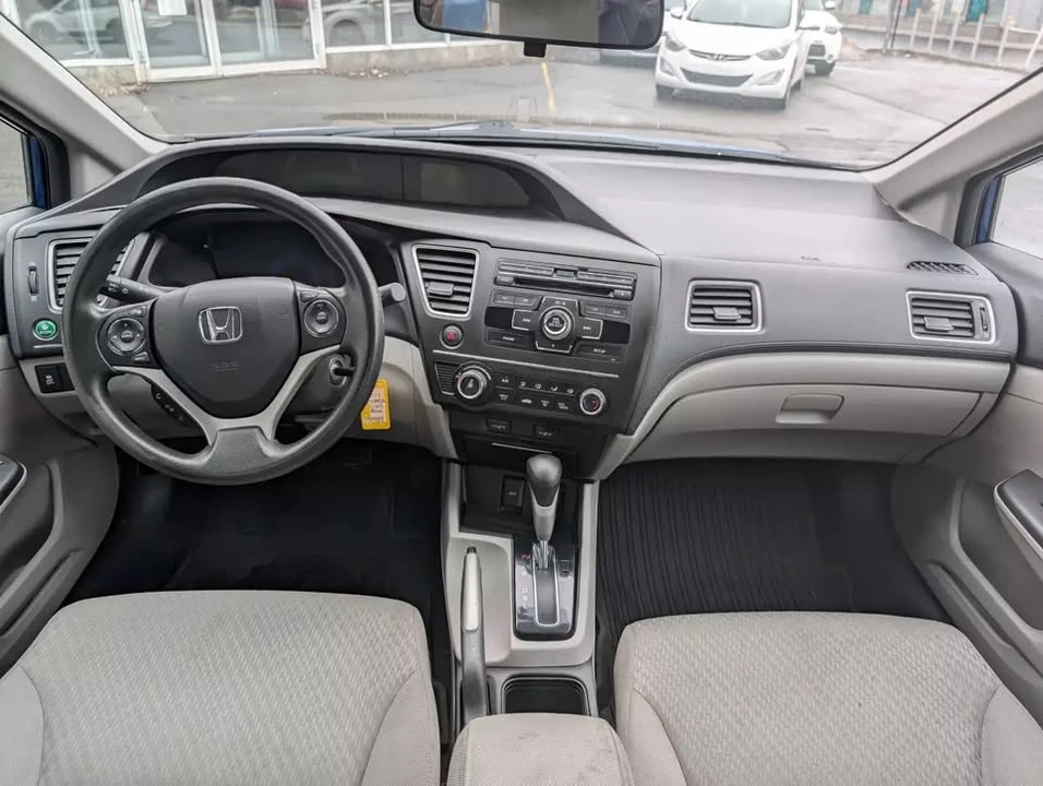 2014 Honda Civic 9th Gen - Image 9 of 18
