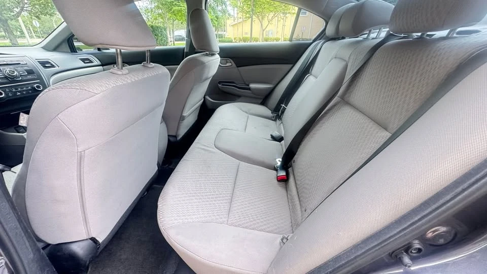 2014 Honda Civic 9th Gen - Image 10 of 13