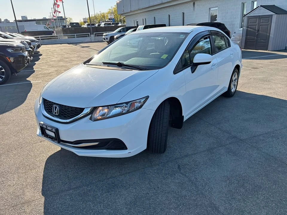 2014 Honda Civic 9th Gen - Image 2 of 9