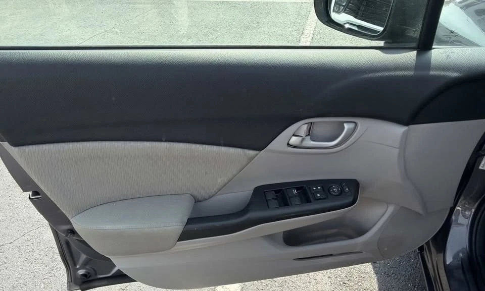 2014 Honda Civic 9th Gen - Image 17 of 19