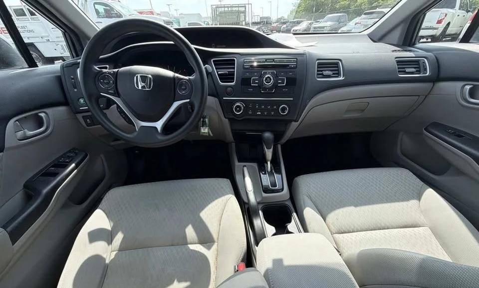2014 Honda Civic 9th Gen - Image 16 of 19