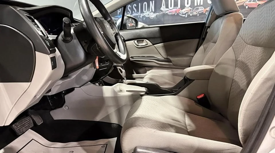 2014 Honda Civic 9th Gen - Image 8 of 20