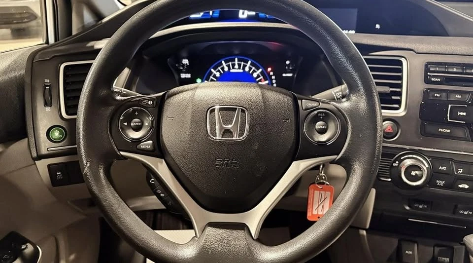 2014 Honda Civic 9th Gen - Image 15 of 20