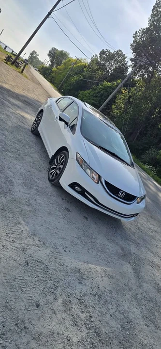 2014 Honda Civic 9th Gen - Image 8 of 20
