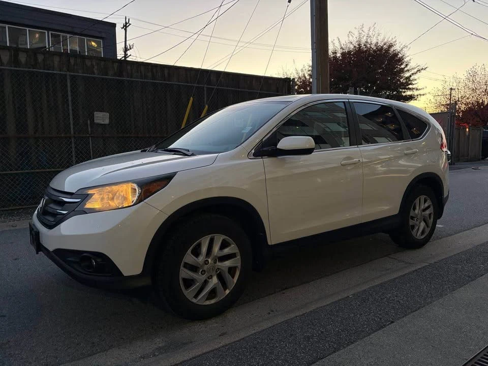 2014 Honda CR-V 4th Gen - Image 2 of 17
