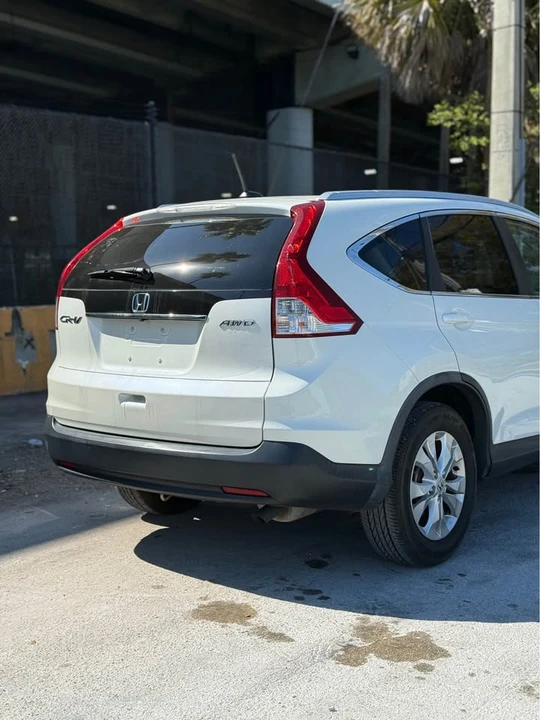 2014 Honda CR-V 4th Gen - Image 3 of 12