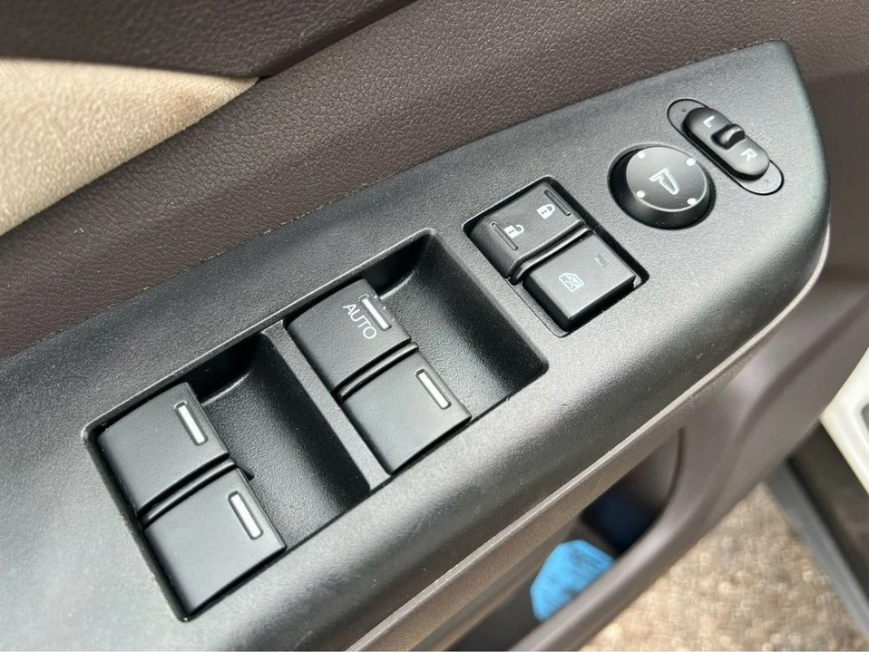 2014 Honda CR-V 4th Gen - Image 8 of 19