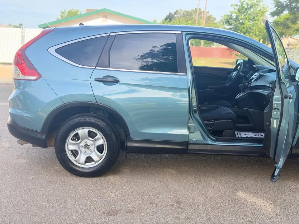 2014 Honda CR-V 4th Gen - Image 13 of 19